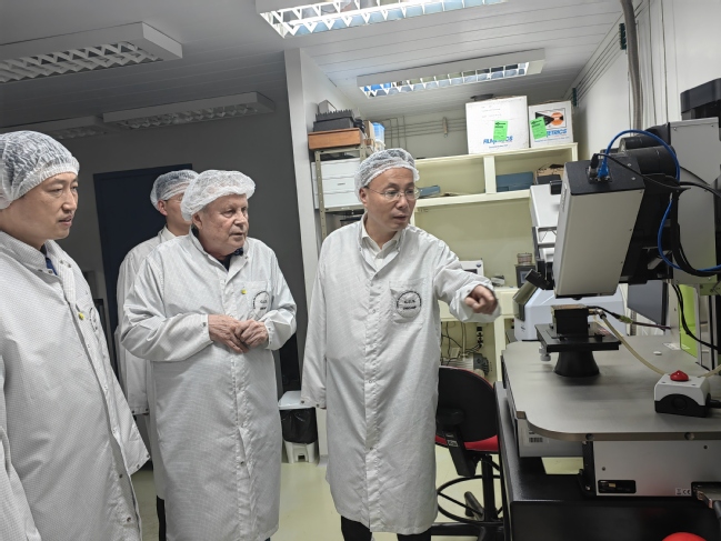 我校与巴西坎皮纳斯州立大学、巴西CPFL能源公司签署三方合作备忘录，携手共筑金砖合作新篇章