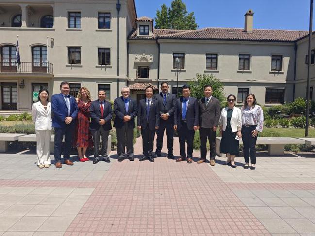 深化拉美合作，共促能源发展：我校代表团访问巴西、智利成果丰硕