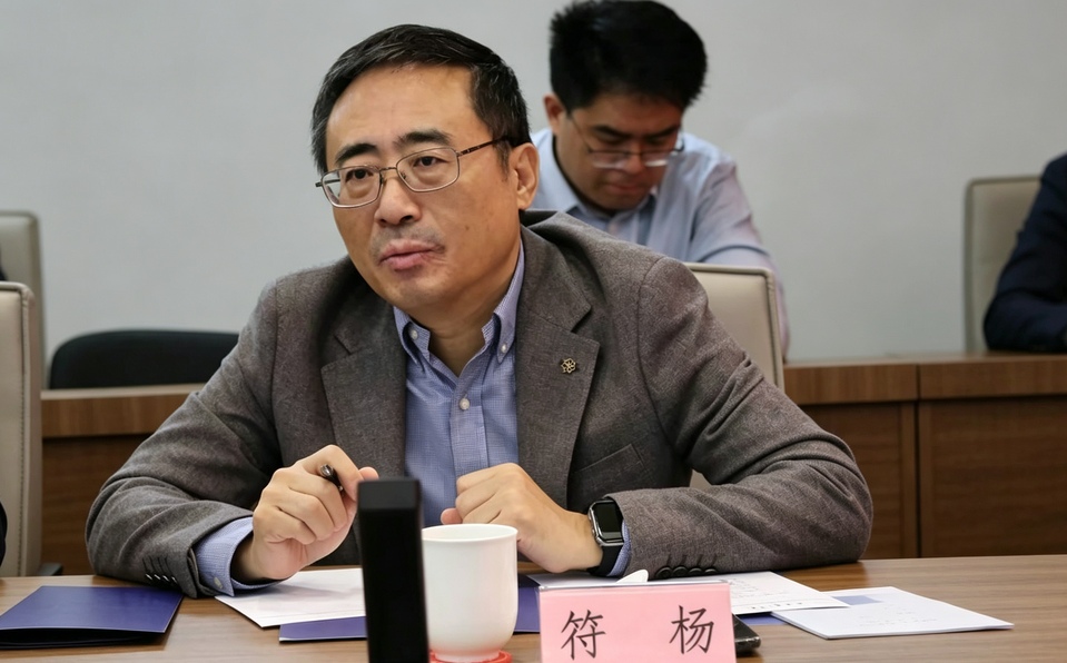 南方电网公司科技创新部来校调研交流 南方电网公司科技创新部来校调研交流