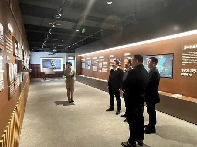 携手迈入新征程——我校与华东电力设计院签署新一轮战略合作协议