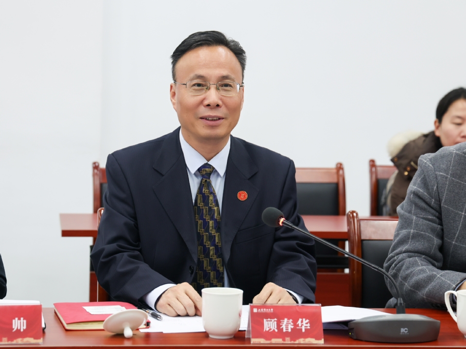 哈萨克斯坦卡拉干达州代表团访问我校