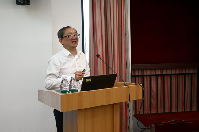 我校举办“能源电力产教融合发展研讨会暨第五届国际青年学者论坛”